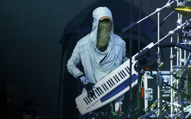 Robot Man's Keytar Show at a Festival